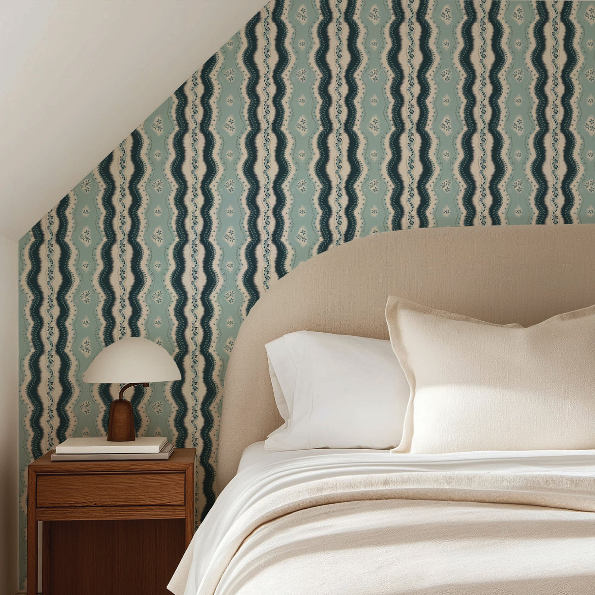 Image of Kent Street in Sky/Navy Wallpaper