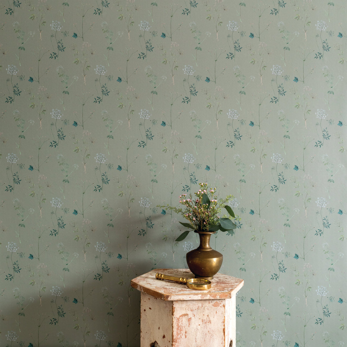Image of Lace in Sage Wallpaper
